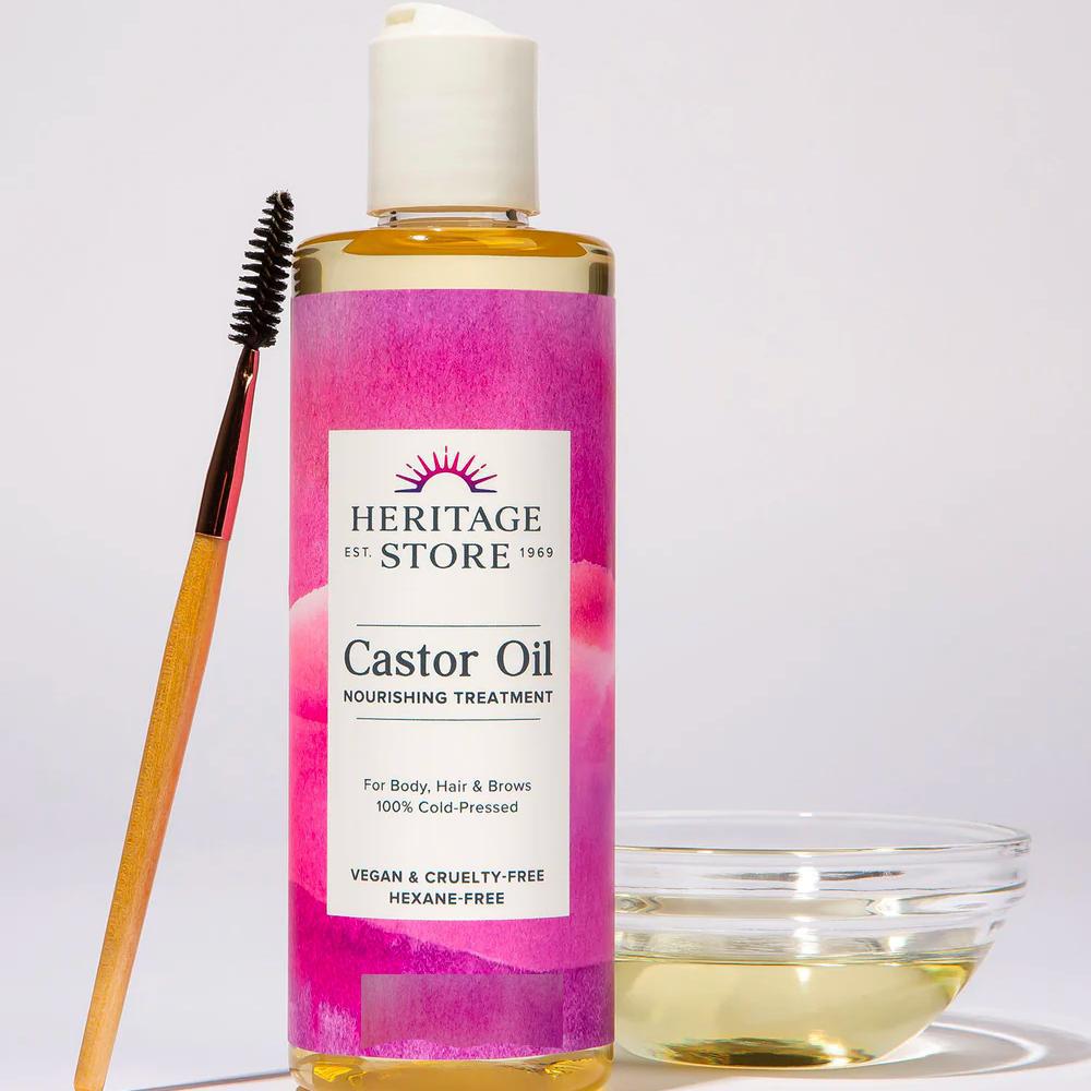 Hexane free Castor Oil with eyebrow and eyelash brush.